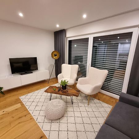 Ferienwohnung Ella's Lounge - besonders genießen Singen  Exterior foto