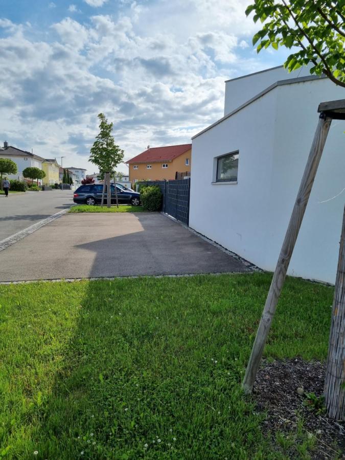 Ferienwohnung Ella's Lounge - besonders genießen Singen  Exterior foto